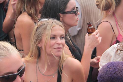 A0004977-5C3E-4527-AF33-79F4E32DC8B1 1 105 c