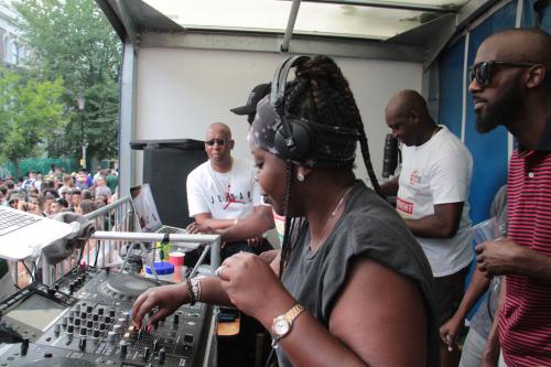 AC9DA088-9DE8-4DCC-B7AA-32D6430D9693 1 105 c