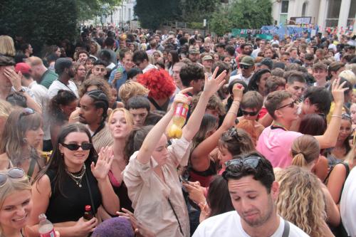 FC7B28AC-1E5C-40EE-BF6A-9209261F2DD7 1 105 c